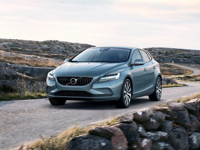 V40