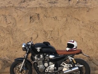 XJR1300