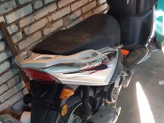 LF125